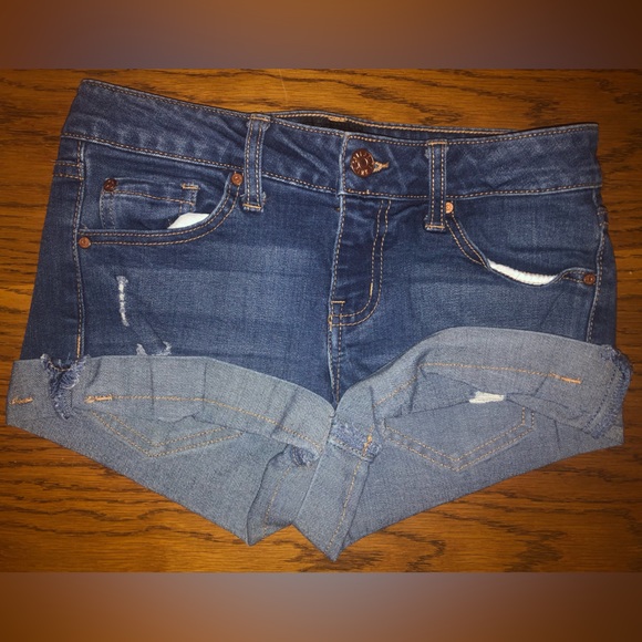 Celebrity Pink Pants - Distressed dark wash Jean shorts Celebrity Pink. Size 0/24